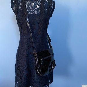 Black shoulder bag